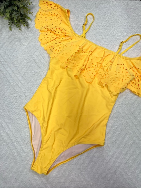 Holipick Other - Holipick Yellow Off-the-Shoulder One-Piece Swimsuit with Eyelet Ruffle Size L